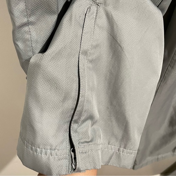 Athletic works women’s gray colour track pant. - Picture 5 of 12